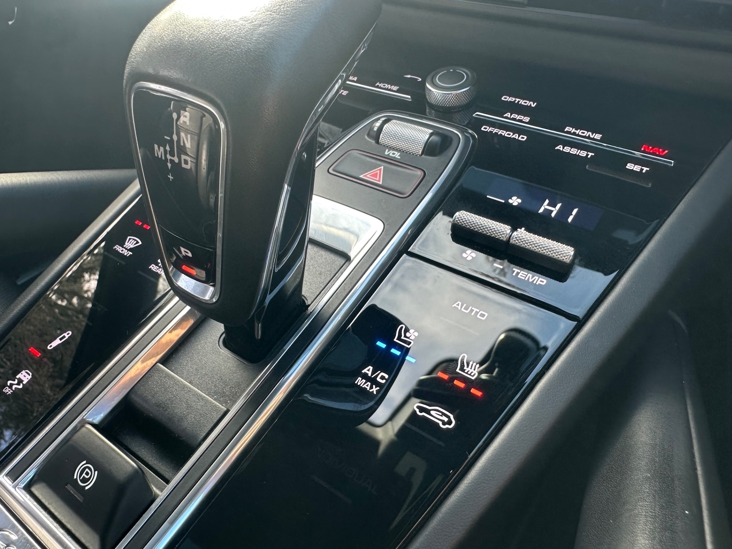 Used Porsche Cayenne 2020 for sale - 78040536: Photo 31