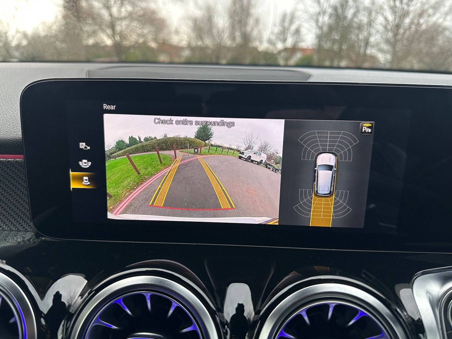 Used Mercedes-Benz GLB 2021 for sale - 76893368: Photo 27