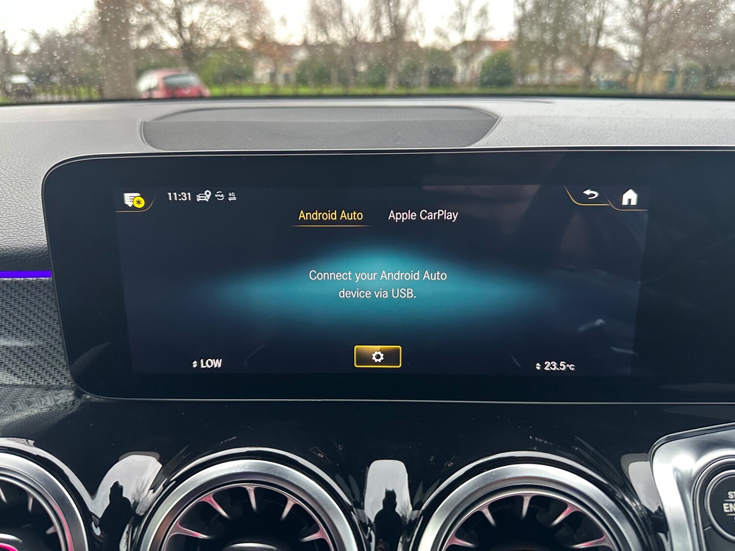 Used Mercedes-Benz GLB 2021 for sale - 76893368: Photo 32