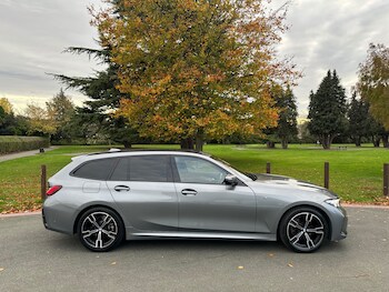 Used BMW 3 Series 2022 for sale - 76449835: Photo