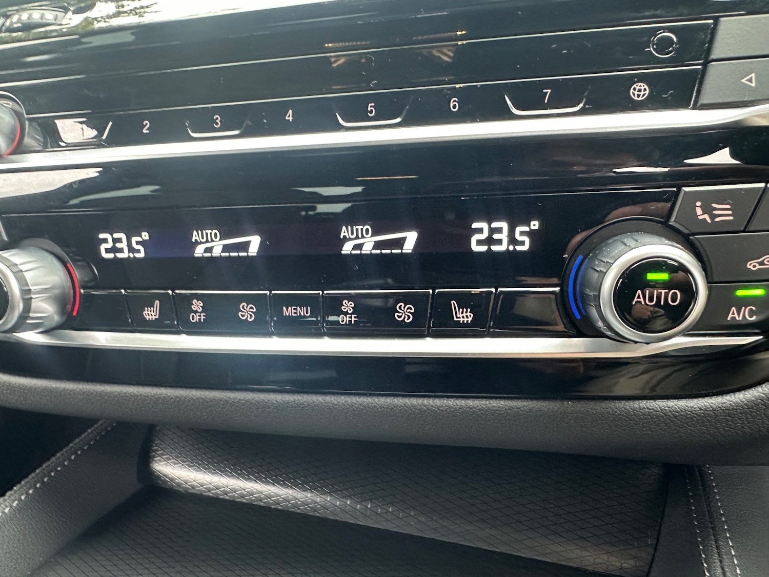 Used BMW 5 Series 2023 for sale - 76319355: Photo 29