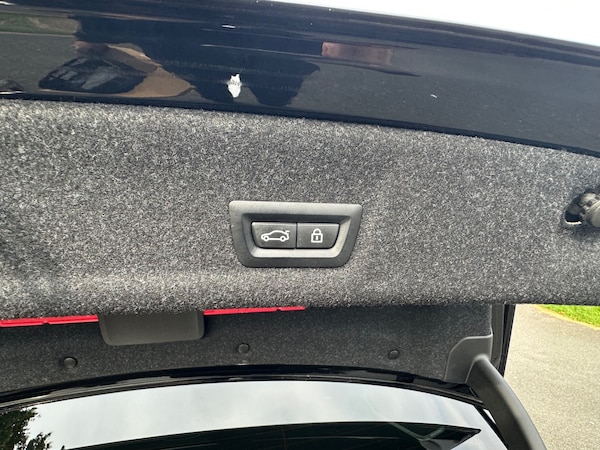 Used BMW 3 Series 2019 for sale - 76047566: Photo 17