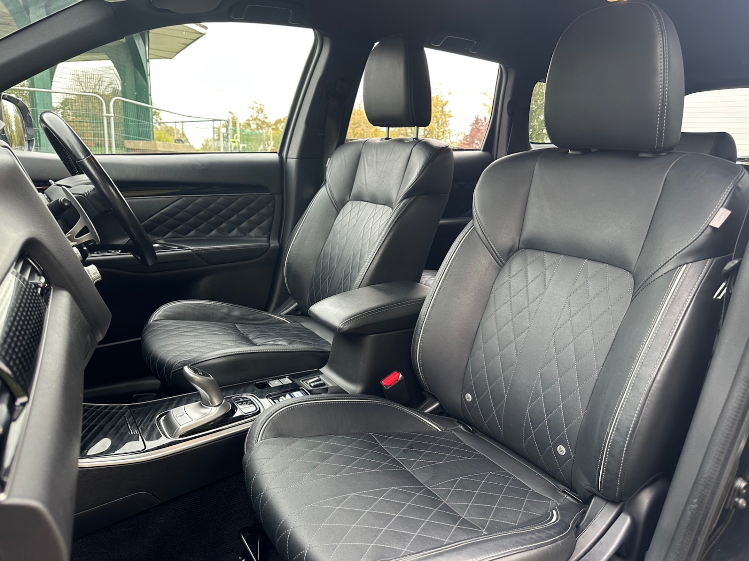 Used Mitsubishi Outlander 2019 for sale - 76195900: Photo 11