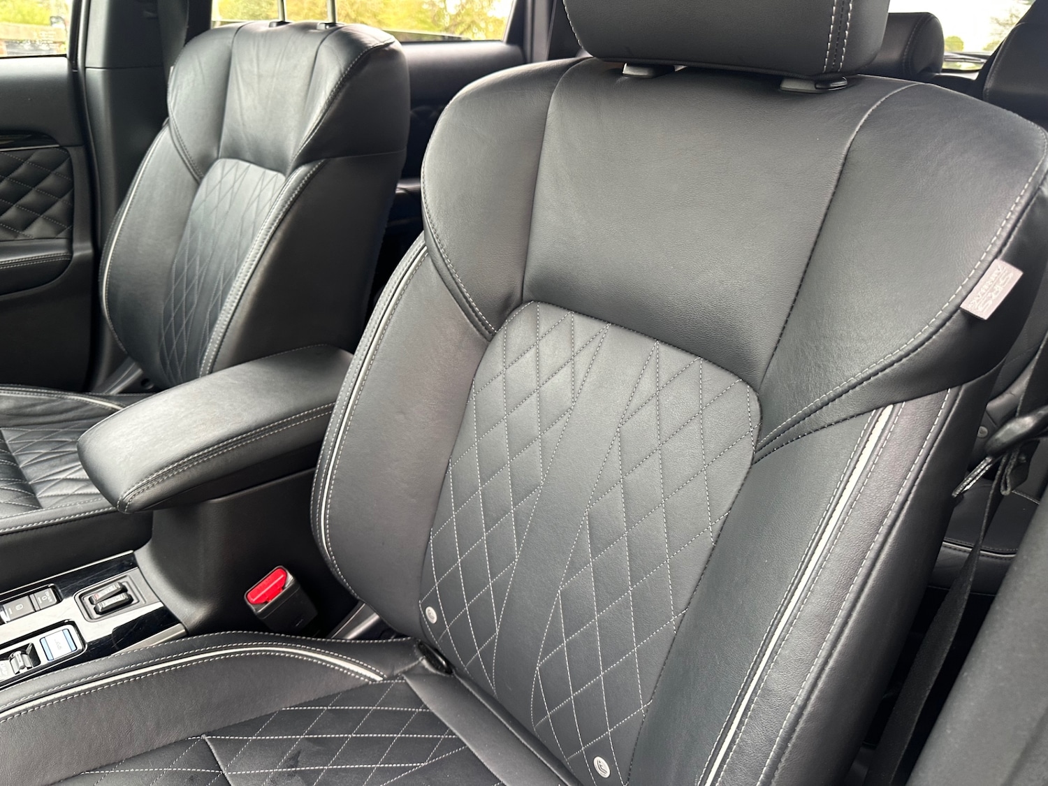 Used Mitsubishi Outlander 2019 for sale - 76195900: Photo 13
