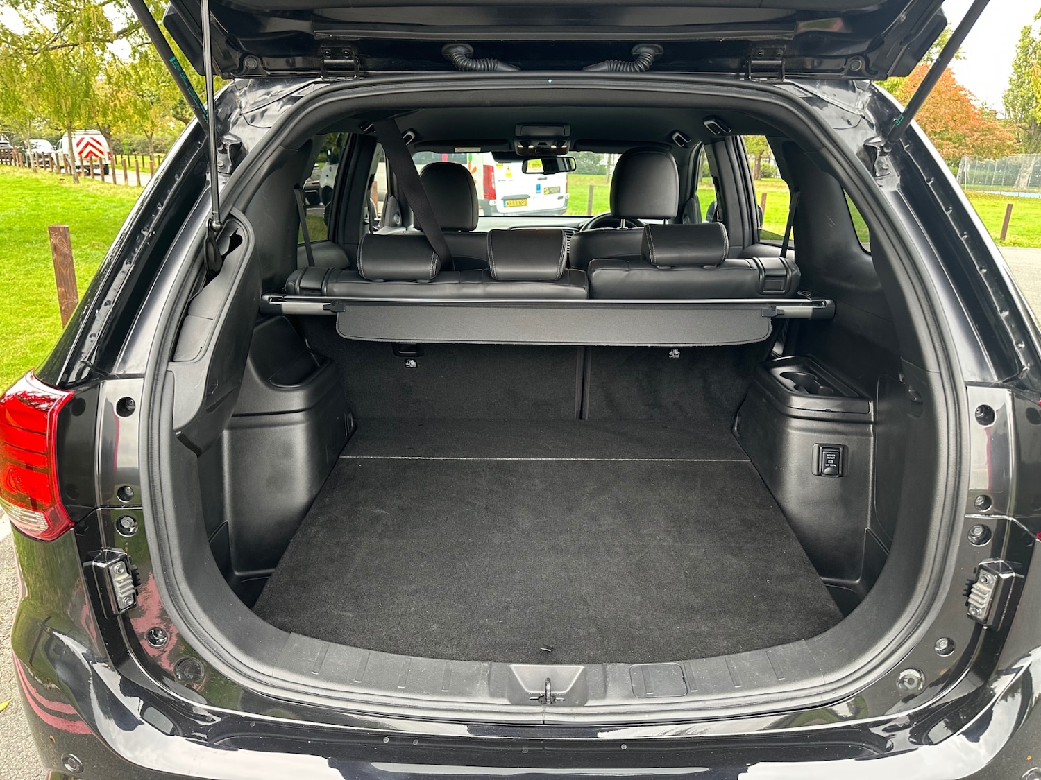 Used Mitsubishi Outlander 2019 for sale - 76195900: Photo 16