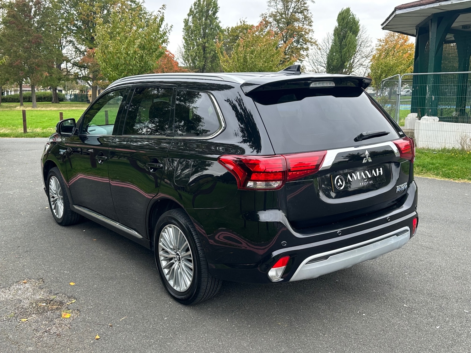Used Mitsubishi Outlander 2019 for sale - 76195900: Photo 2