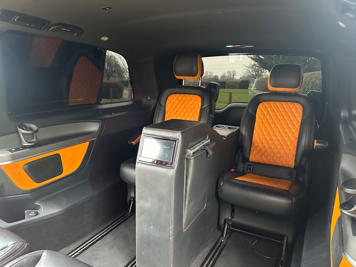 Used Mercedes-Benz V-Class 2017 for sale - 77435271: Photo 13