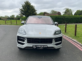 Used Porsche Cayenne 2023 for sale - 78267040: Photo