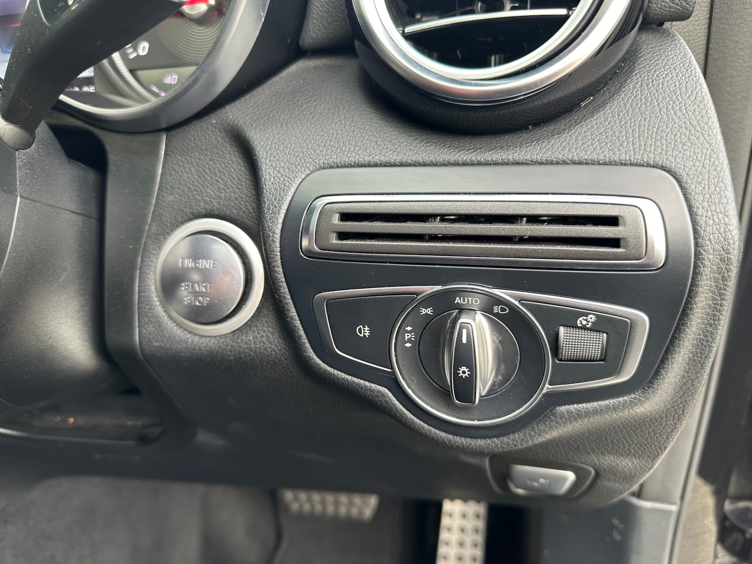 Used Mercedes-Benz GLC 2017 for sale - 76045592: Photo 23