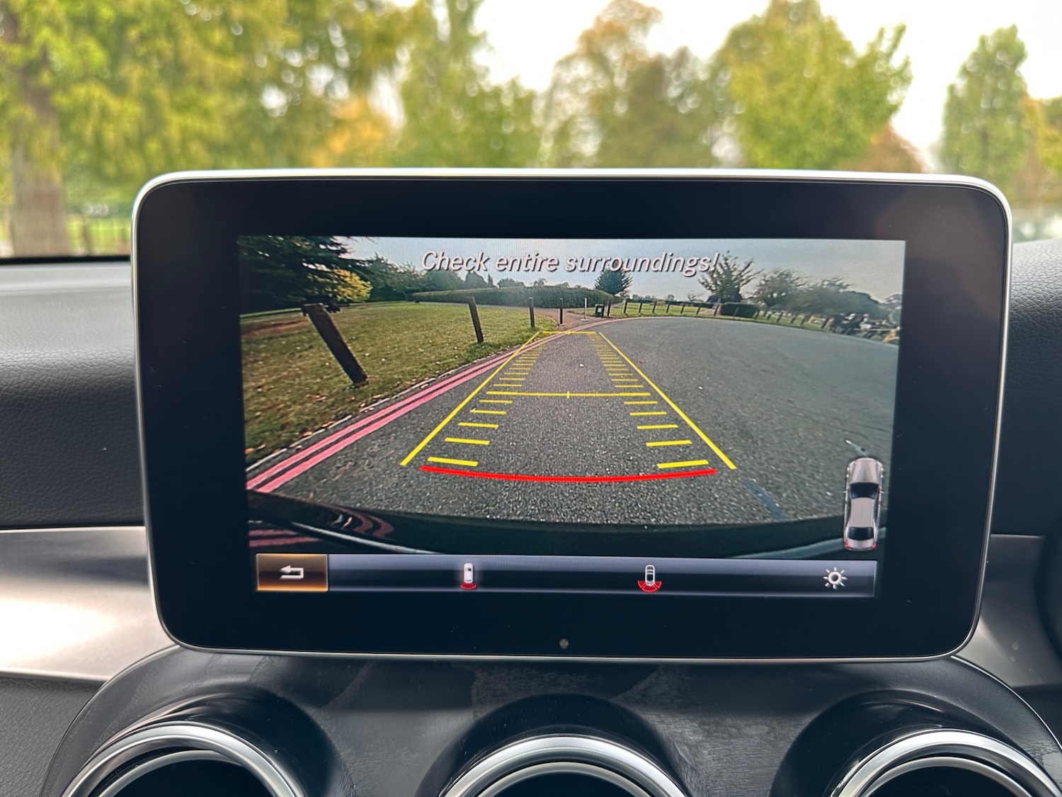 Used Mercedes-Benz GLC 2017 for sale - 76045592: Photo 30