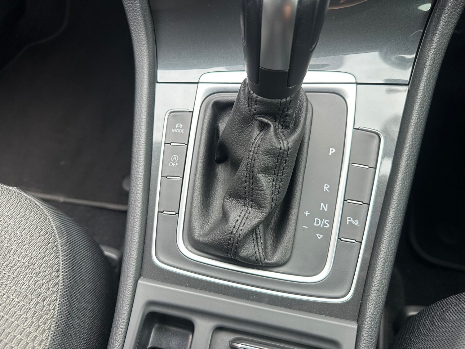 Used Volkswagen Golf 2020 for sale - 77812876: Photo 21