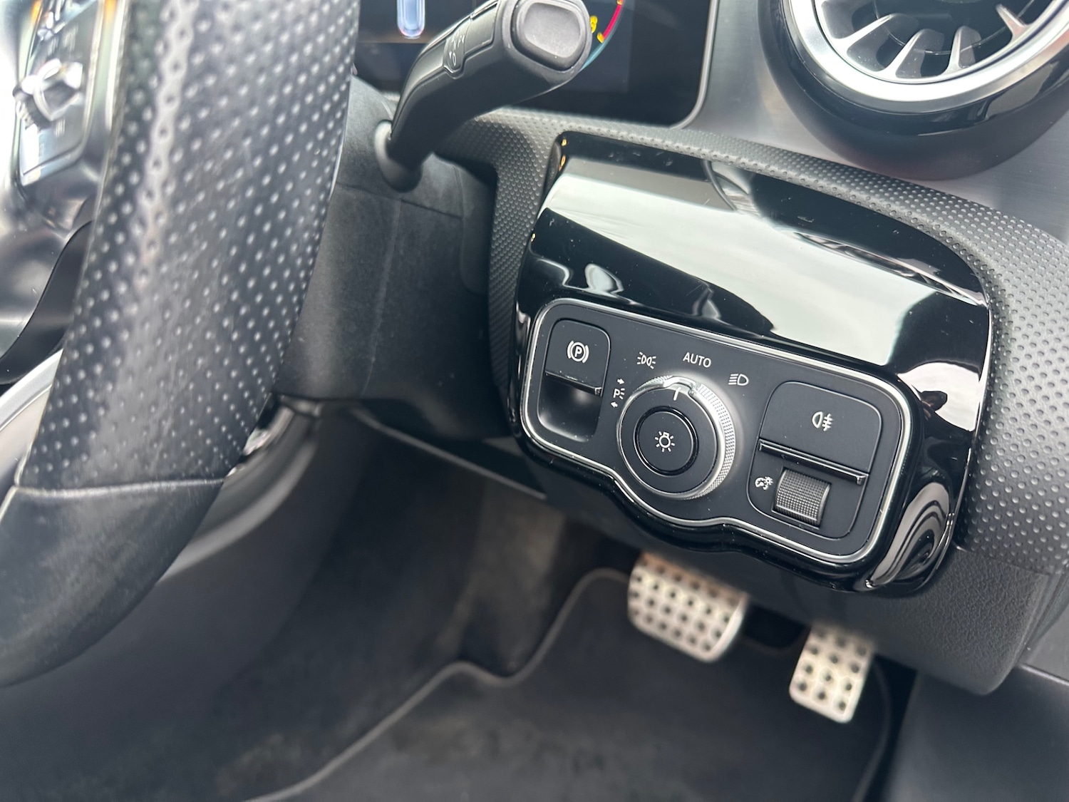 Used Mercedes-Benz A-Class 2019 for sale - 77297136: Photo 21