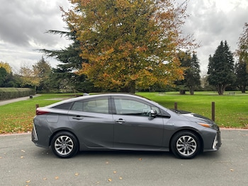 Used Toyota Prius 2022 for sale - 76461266: Photo