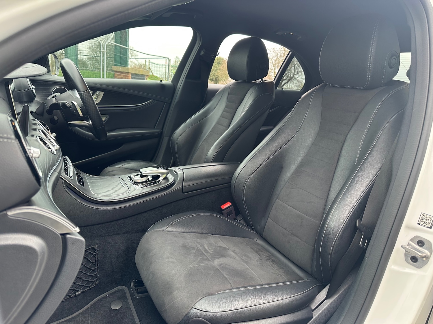 Used Mercedes-Benz E Class 2019 for sale - 77877361: Photo 11