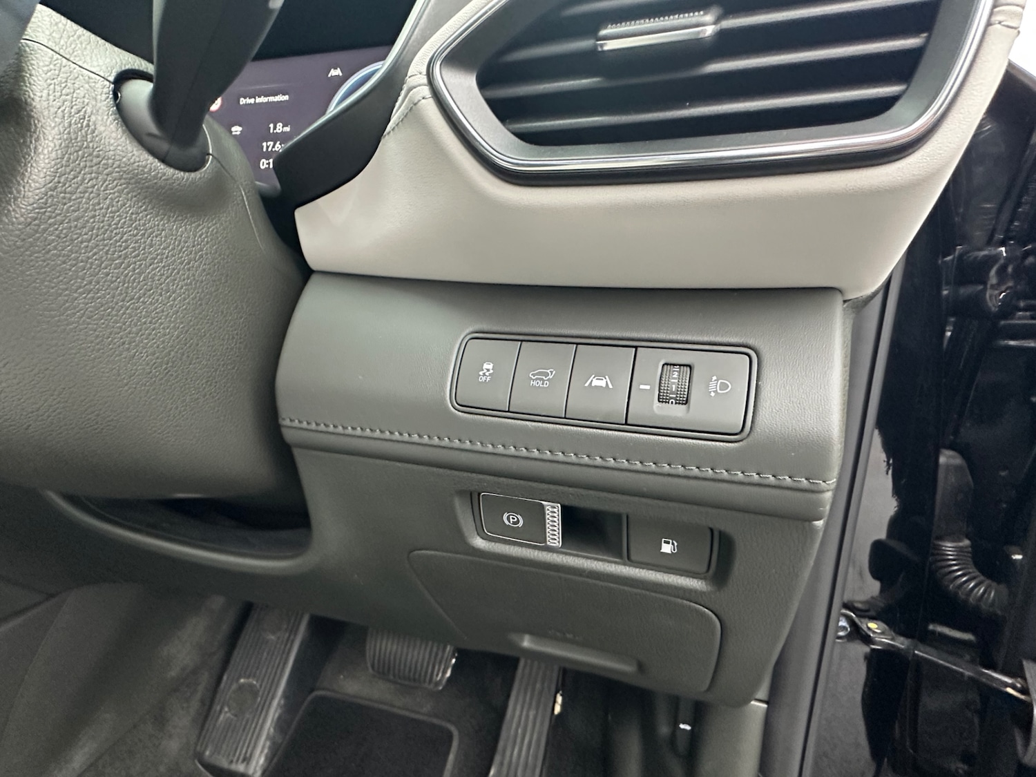 Used Hyundai Santa Fe 2023 for sale - 77125263: Photo 30