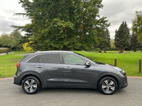 Used Kia Niro 2020 for sale - 76194783: Photo 3