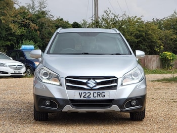 Used Suzuki SX4 S-Cross 2016 for sale - 76994698: Photo