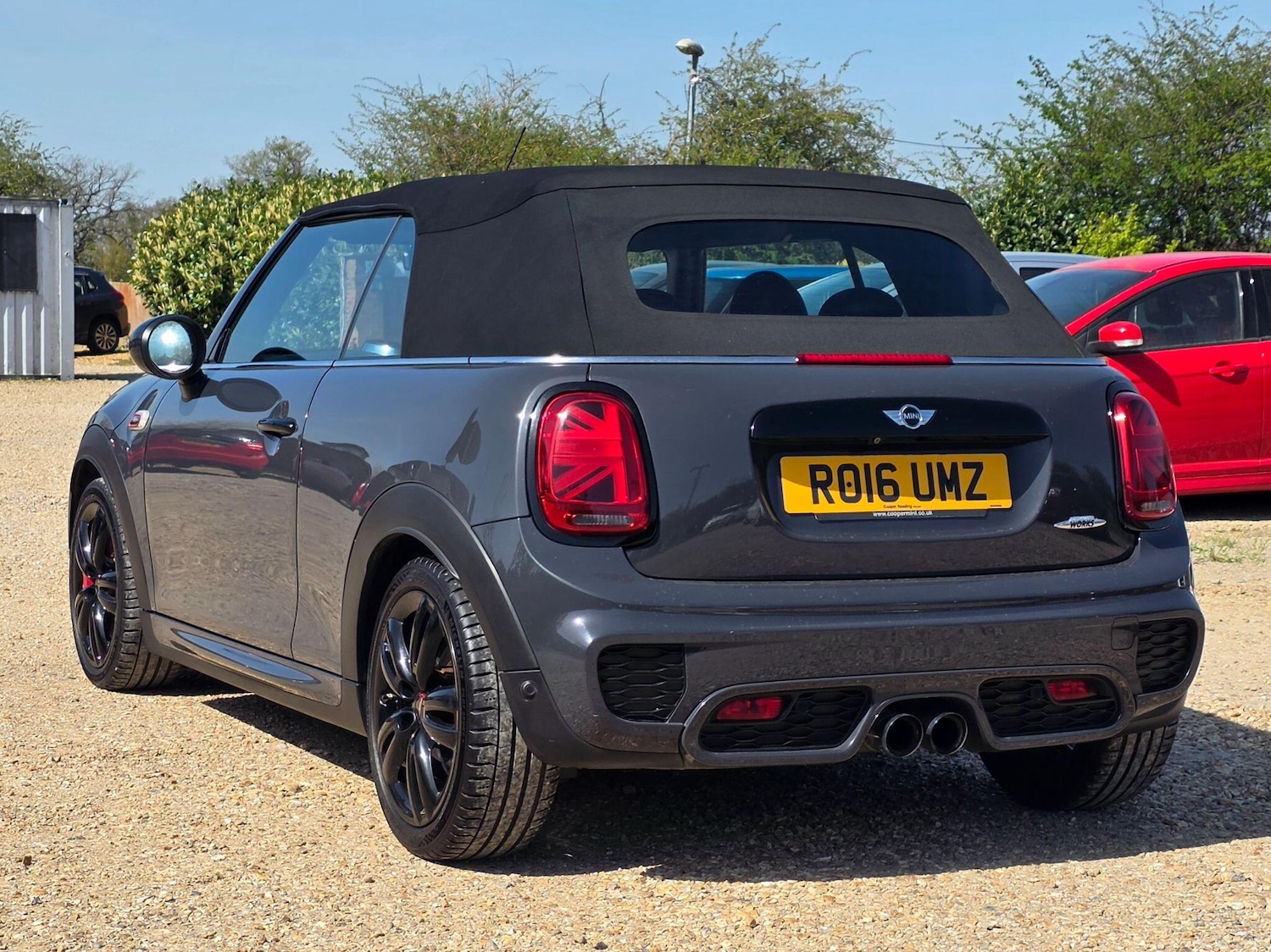 Used MINI Convertible 2016 for sale - 78171453: Photo 3