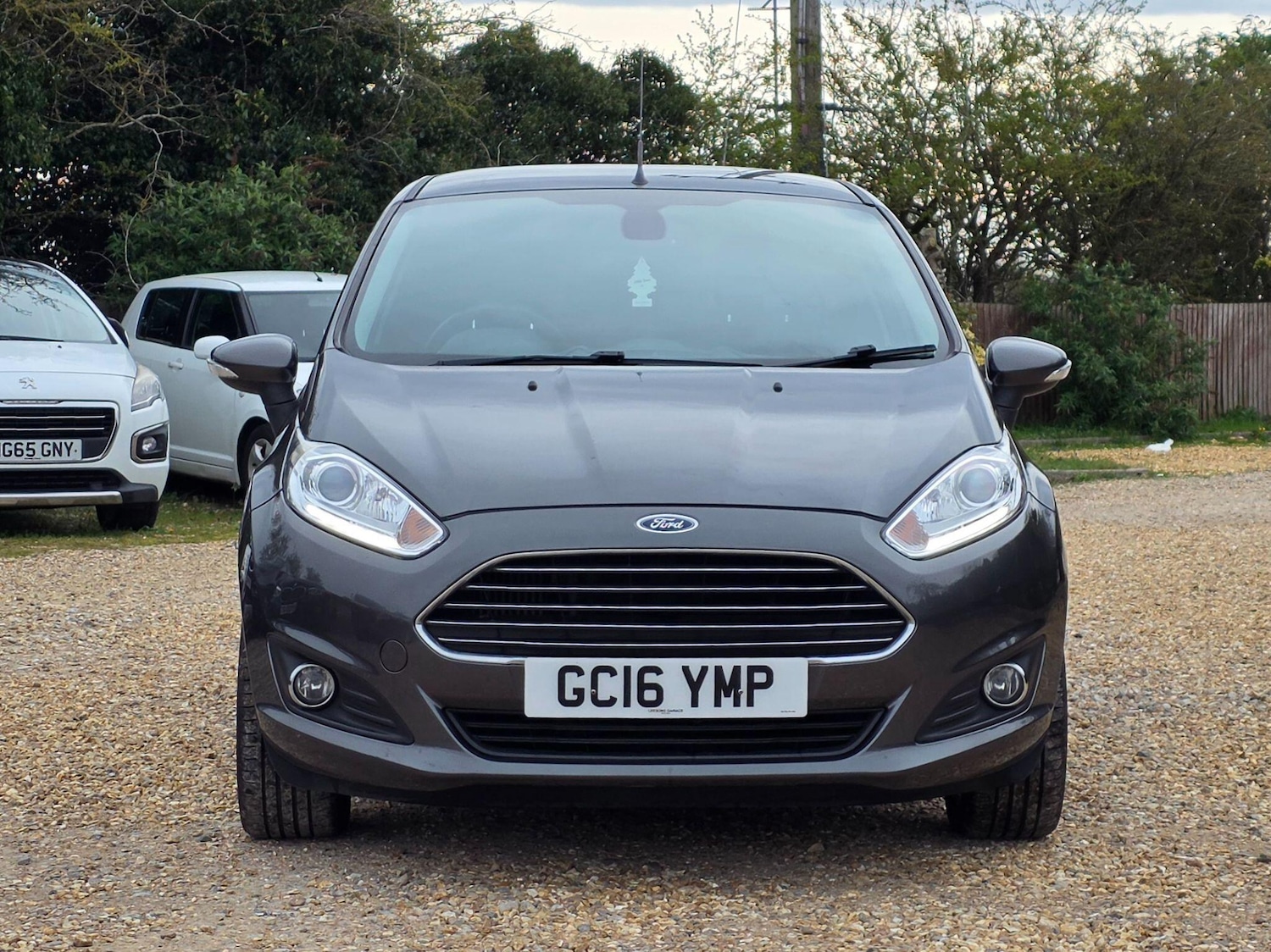 Used Ford Fiesta 2016 for sale - 78062760: Photo 2
