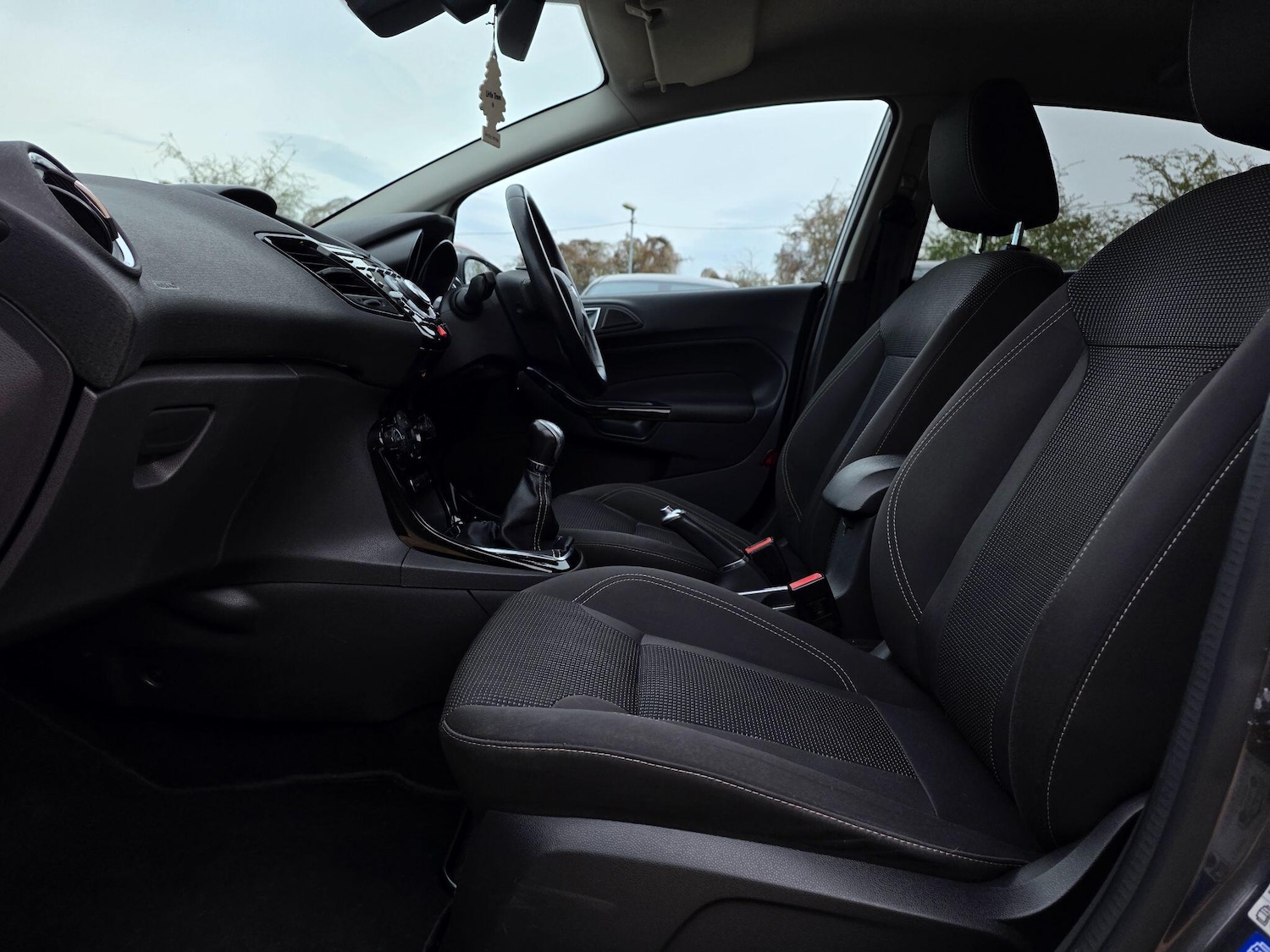 Used Ford Fiesta 2016 for sale - 78062760: Photo 26