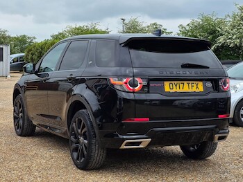 Used Land Rover Discovery Sport 2017 for sale - 78475385: Photo