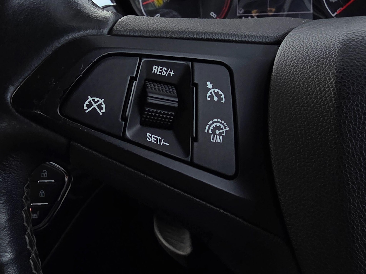 Used Vauxhall Corsa for sale - 76989618: Photo 19