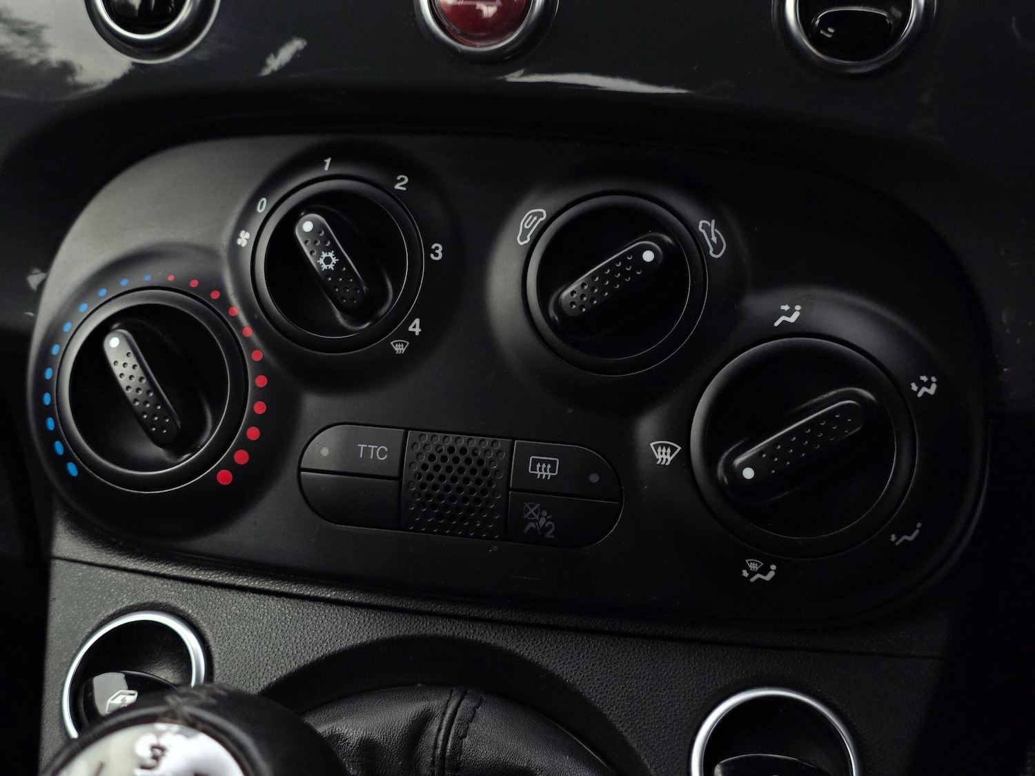 Used Abarth 595 2016 for sale - 78062982: Photo 27