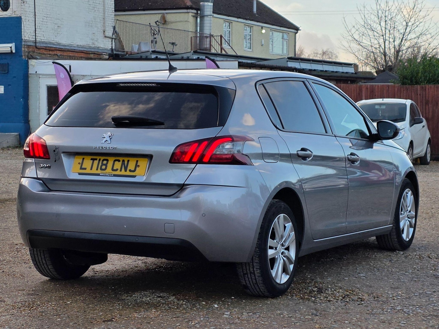 Used Peugeot 308 2018 for sale - 76913361: Photo 11