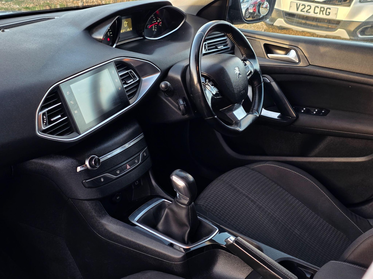 Used Peugeot 308 2018 for sale - 76913361: Photo 13