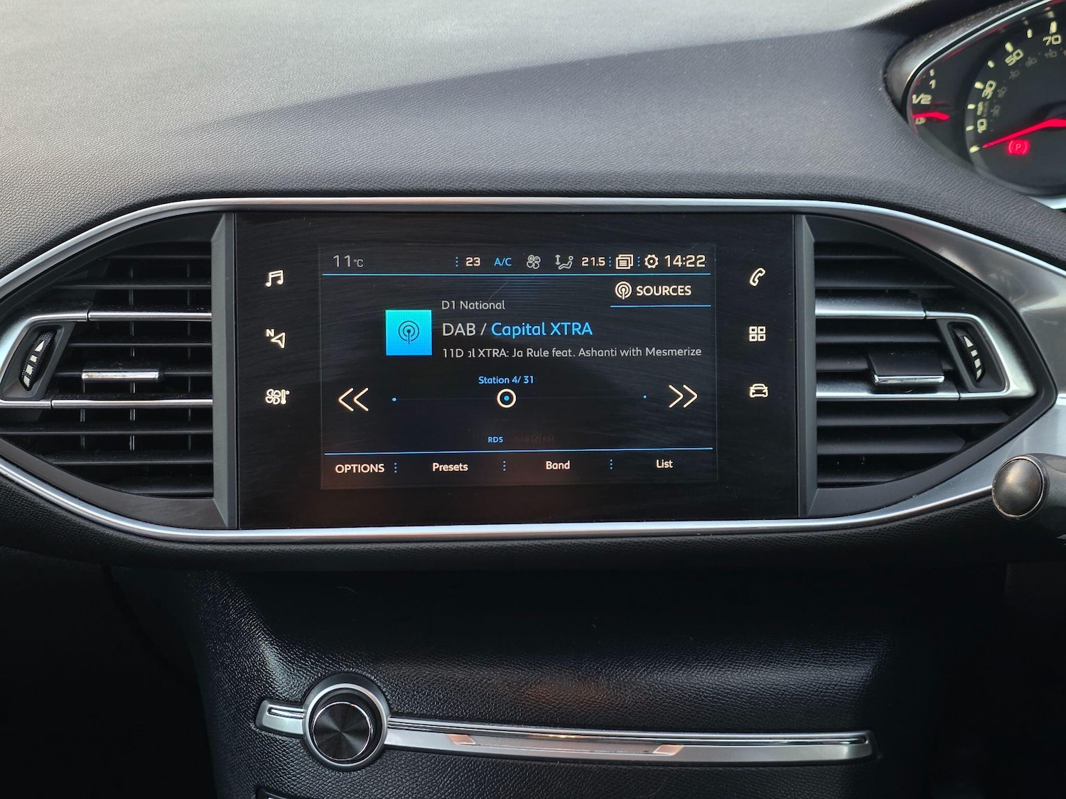 Used Peugeot 308 2018 for sale - 76913361: Photo 22