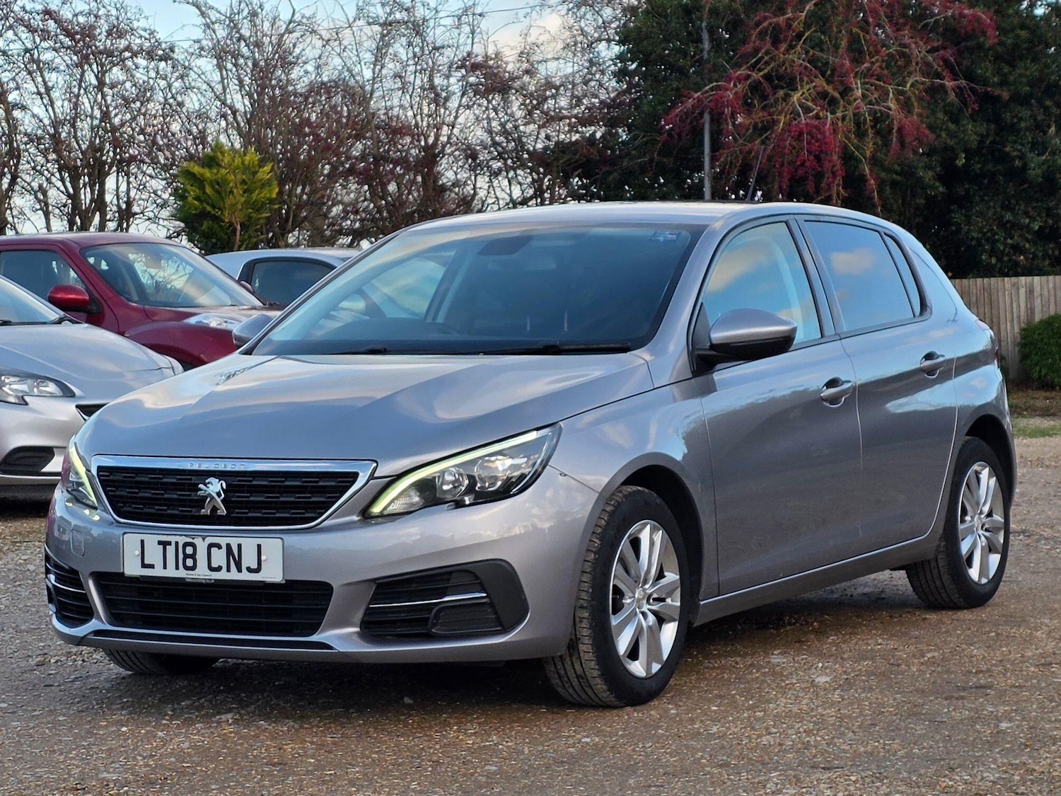 Used Peugeot 308 2018 for sale - 76913361: Photo 3