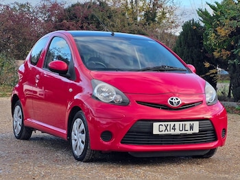 2014 (14) - 1.0 VVT-i Move 3dr