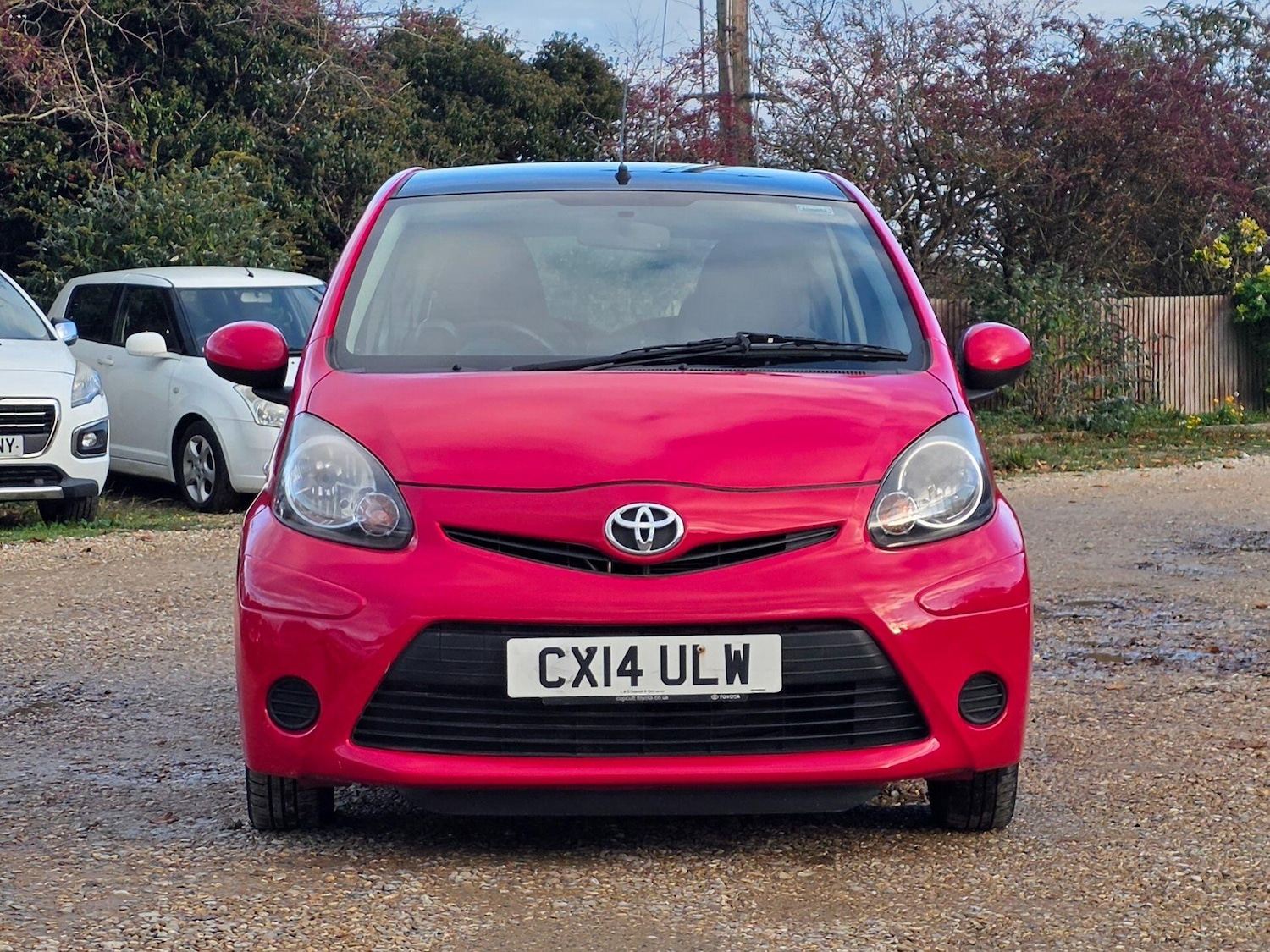 Used Toyota AYGO 2014 for sale - 76752988: Photo 6