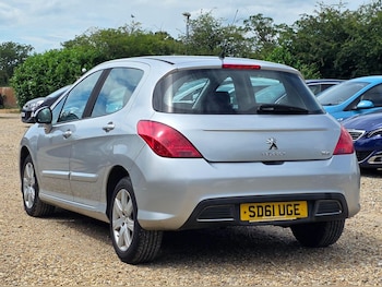 Used Peugeot 308 2011 for sale - 78947224: Photo