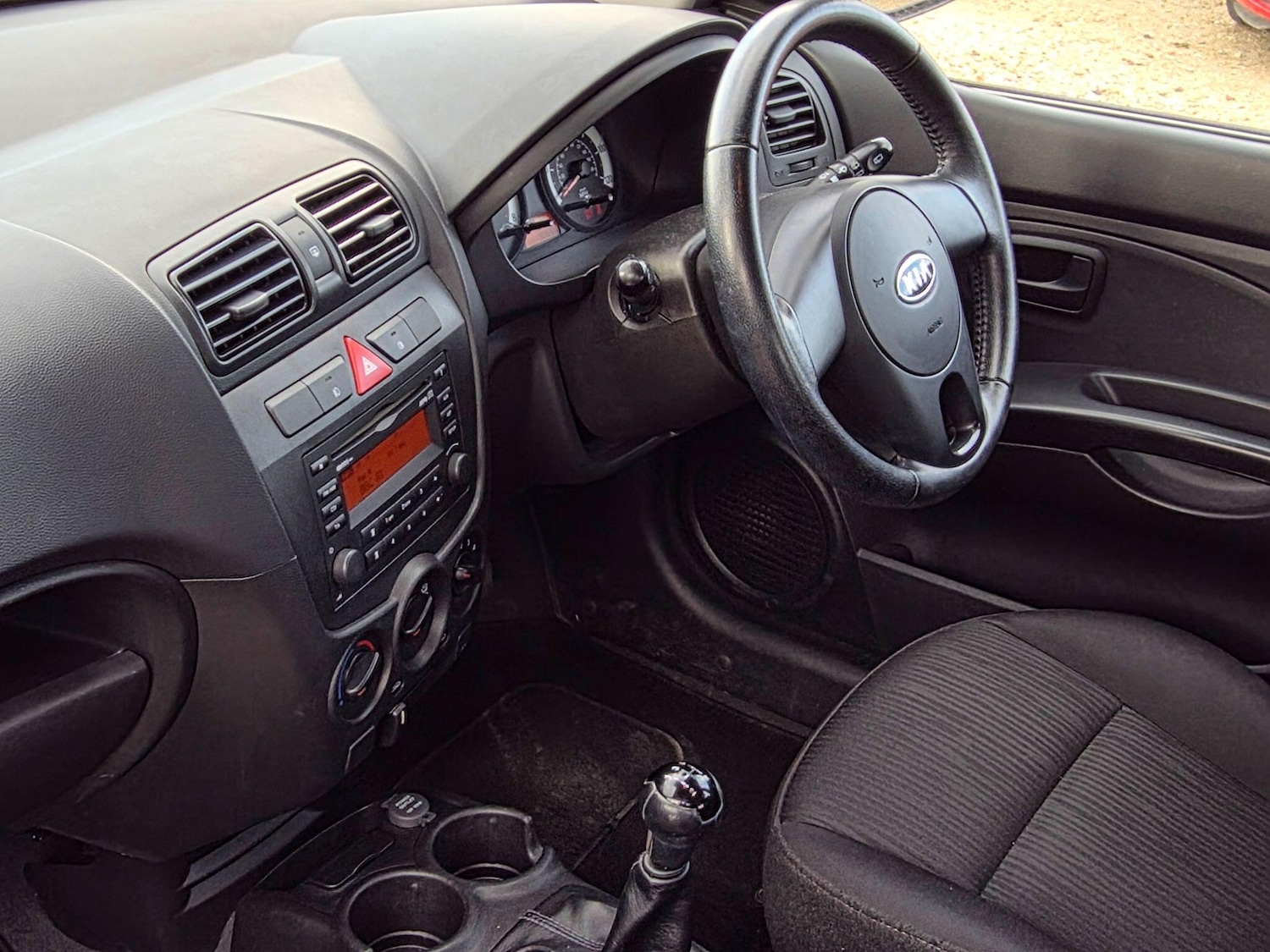 Used Kia Picanto 2011 for sale - 76752411: Photo 16