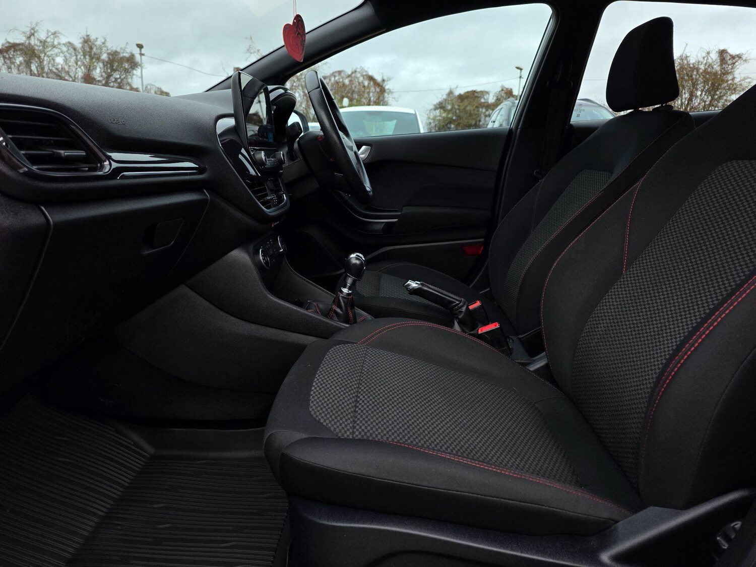 Used Ford Fiesta 2019 for sale - 77400685: Photo 28