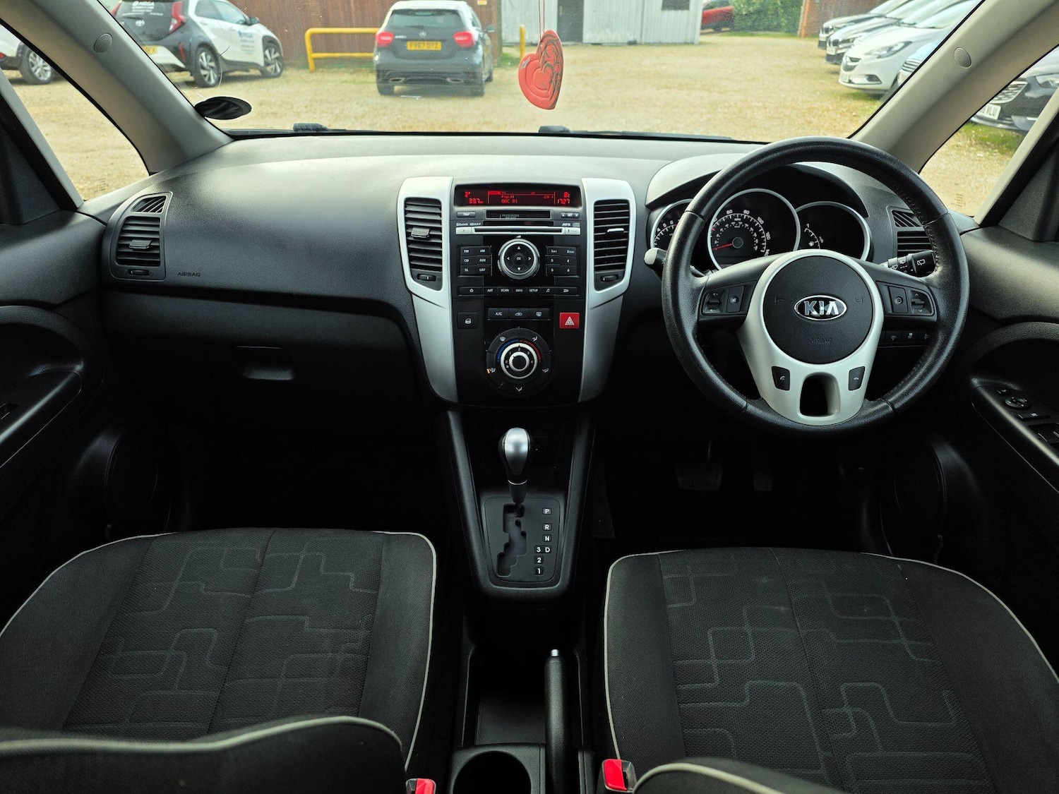 Used Kia Venga 2013 for sale - 77898211: Photo 15