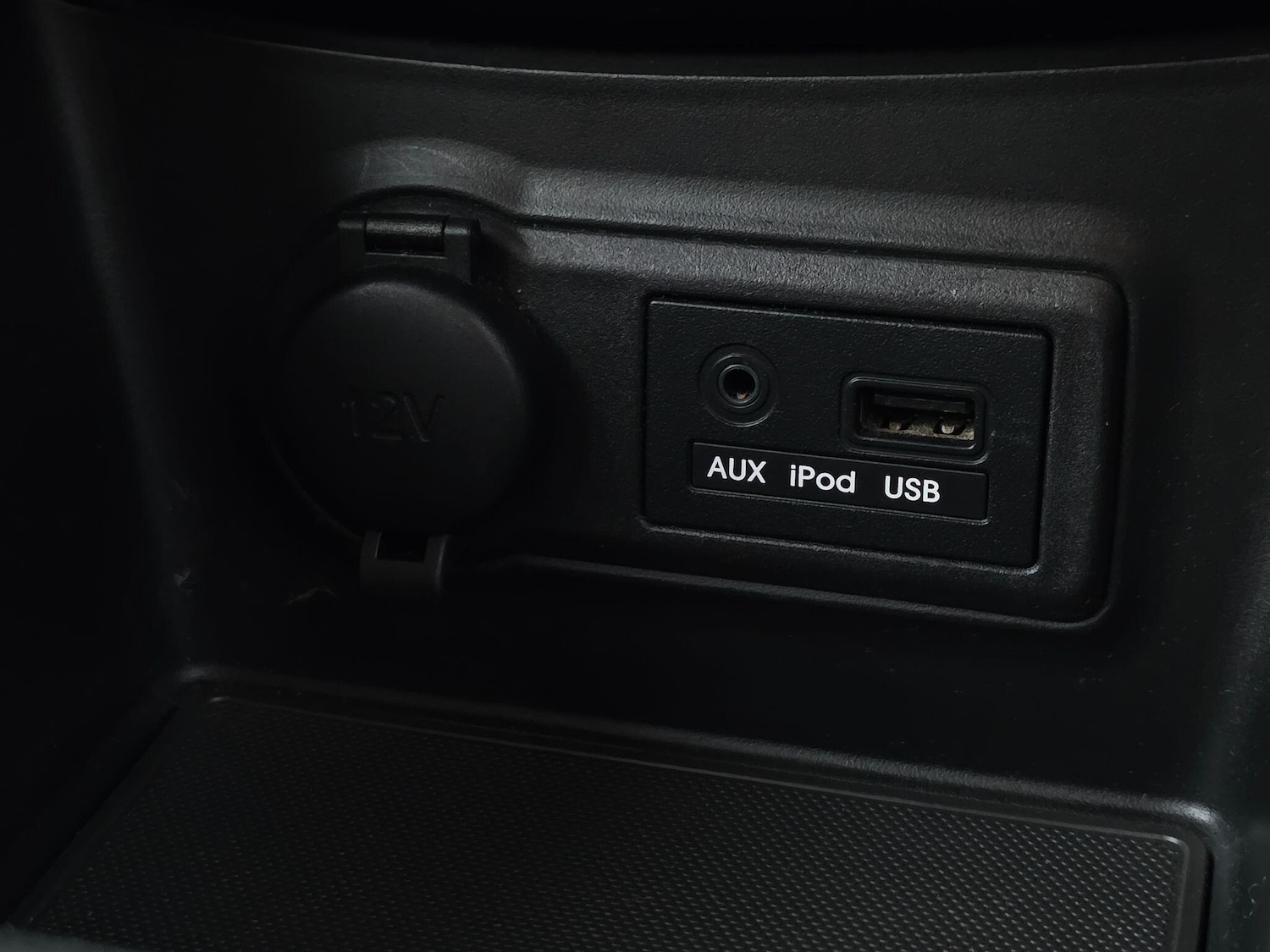 Used Kia Venga 2013 for sale - 77898211: Photo 17