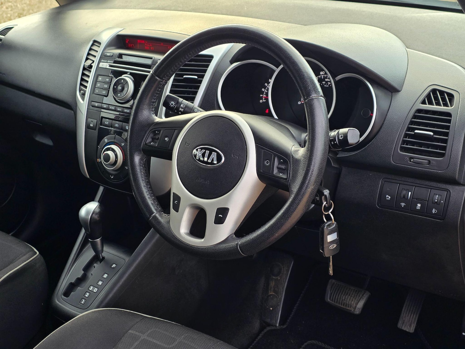 Used Kia Venga 2013 for sale - 77898211: Photo 22