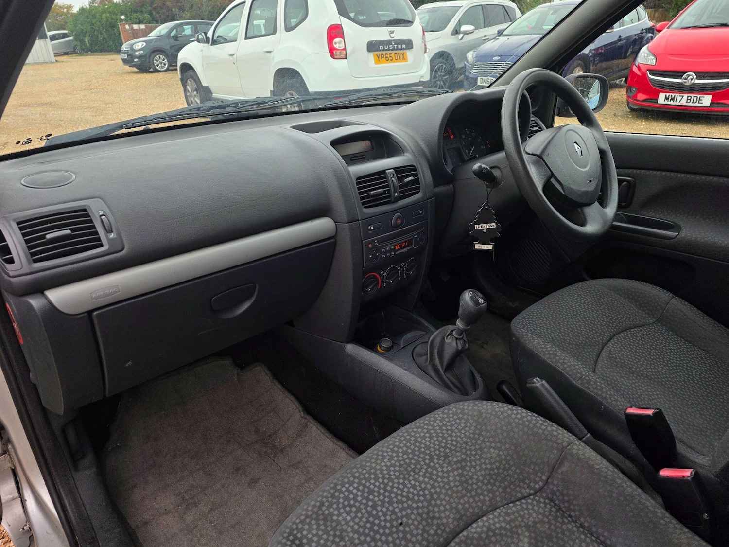 Used Renault Clio 2007 for sale - 76752648: Photo 14