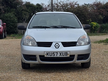 Used Renault Clio 2007 for sale - 76752648: Photo