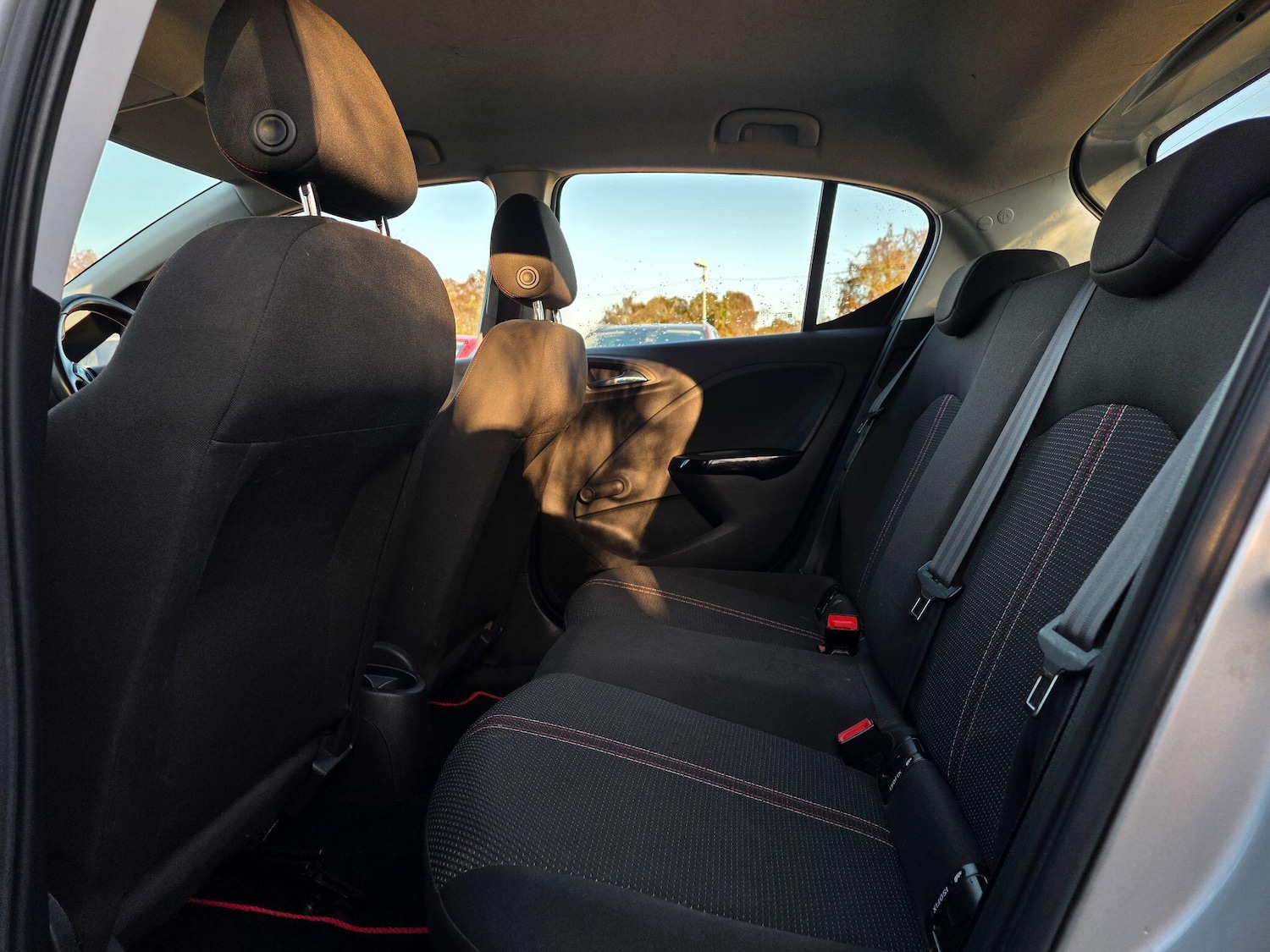 Used Vauxhall Corsa 2016 for sale - 77015719: Photo 16