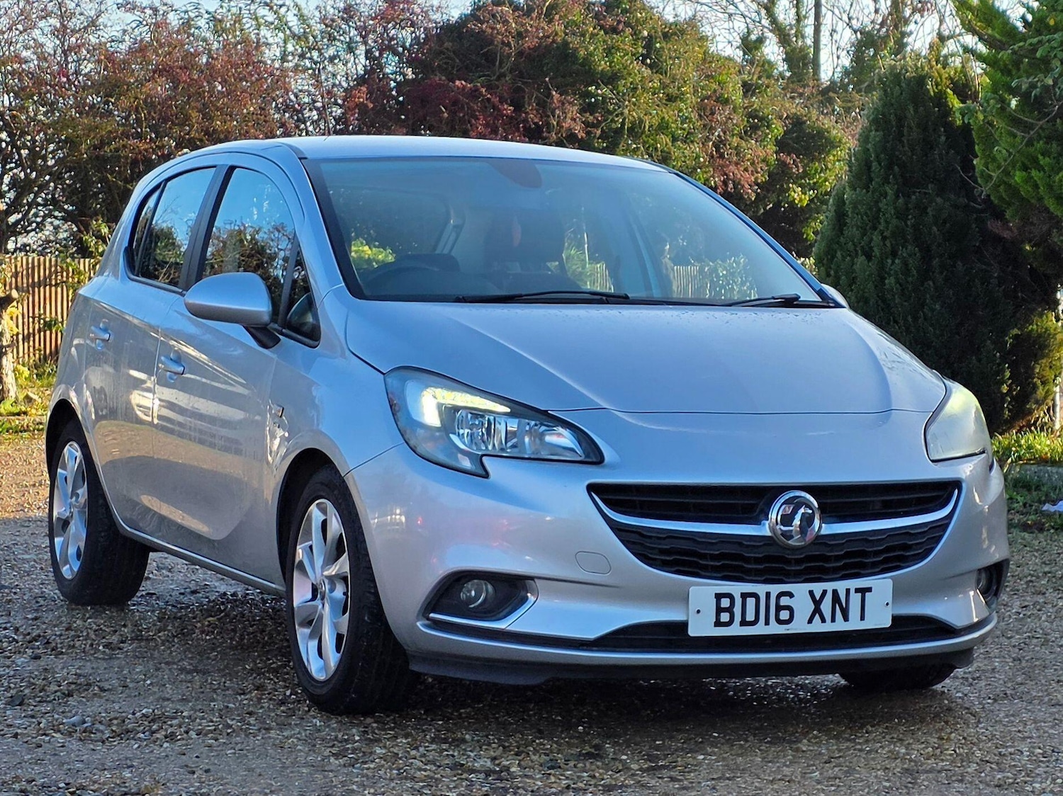 Used Vauxhall Corsa 2016 for sale - 77015719: Photo 5