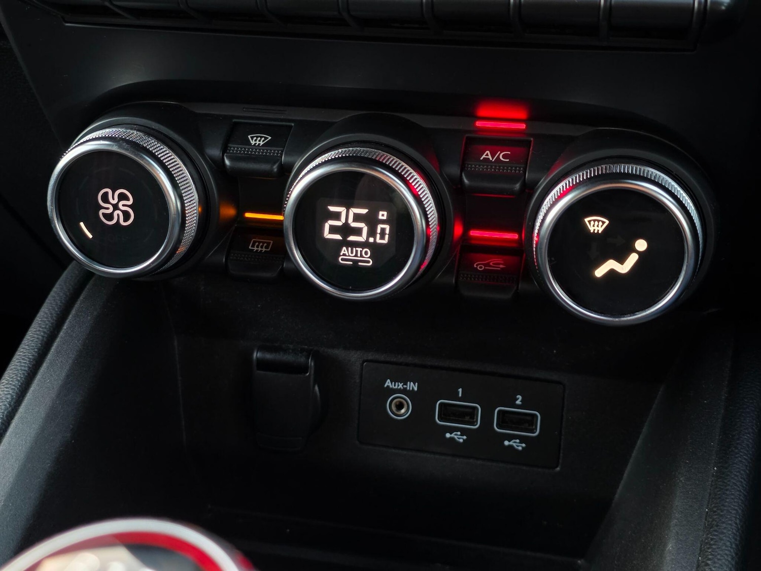 Used Renault Clio 2020 for sale - 76781027: Photo 41