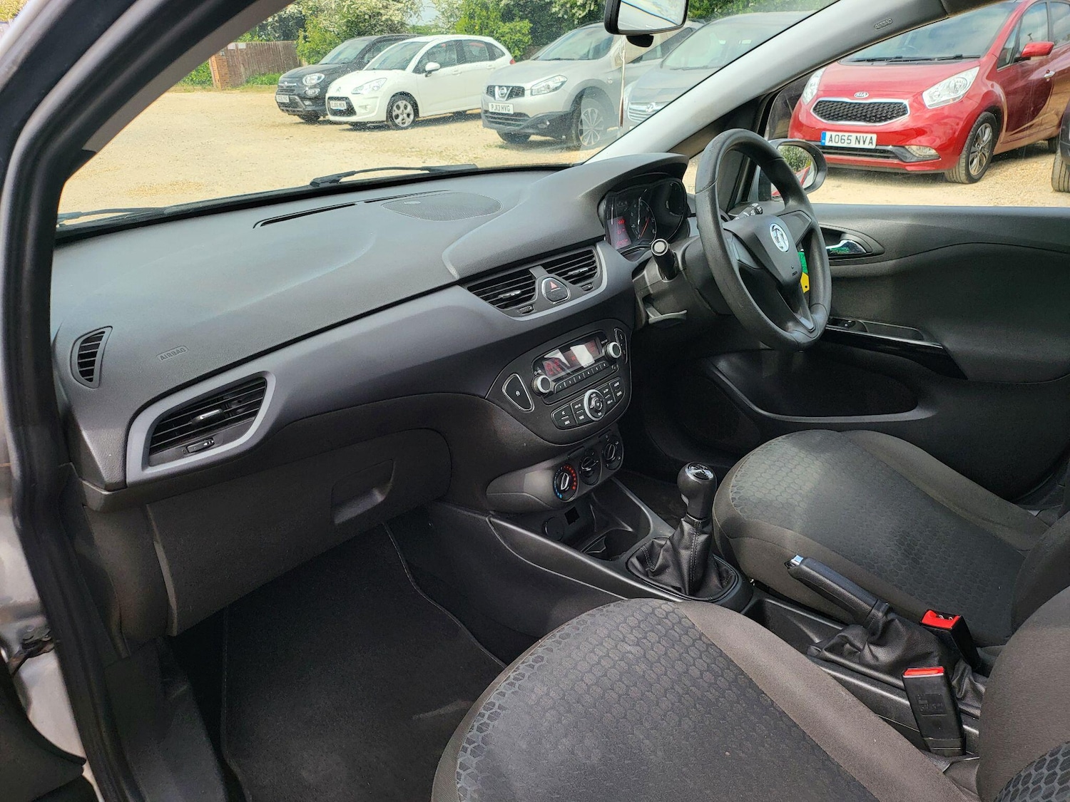 Used Vauxhall Corsa 2015 for sale - 77101891: Photo 13