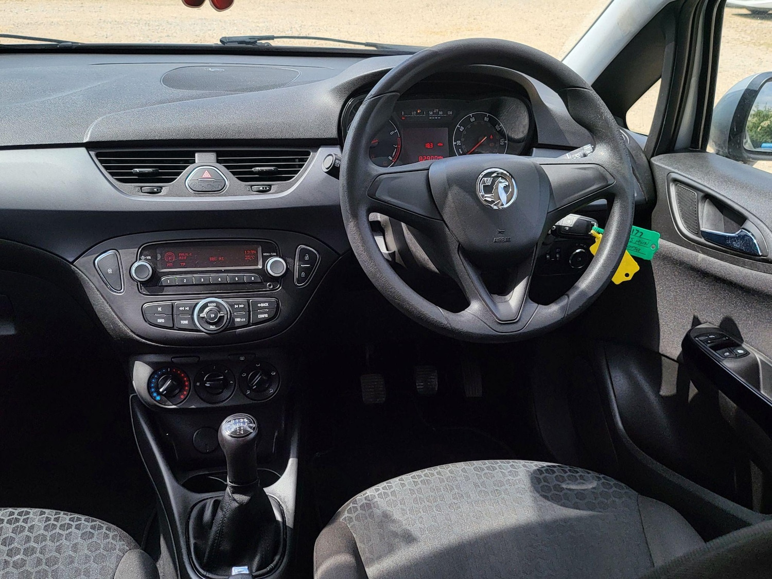 Used Vauxhall Corsa 2015 for sale - 77101891: Photo 18