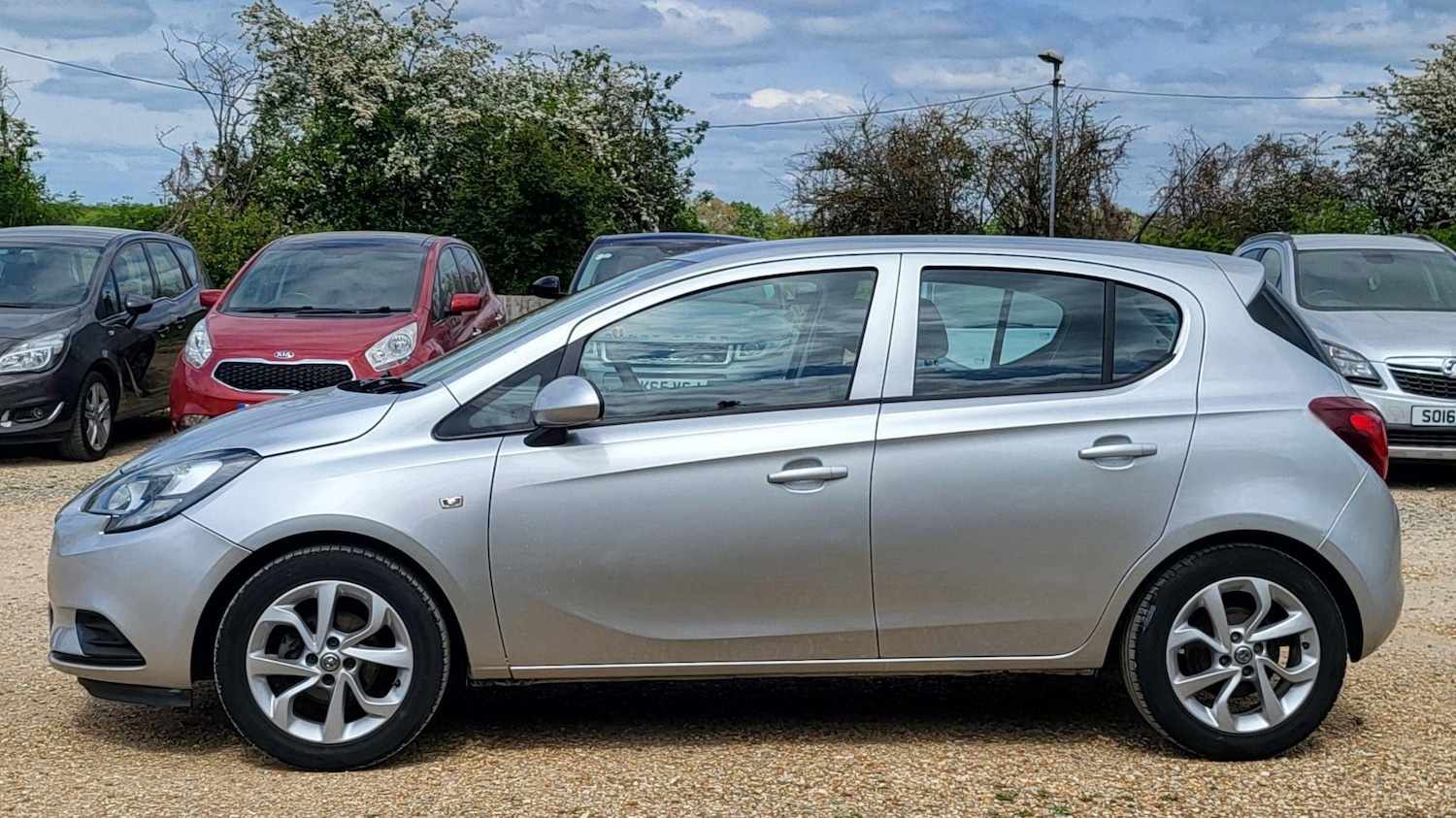 Used Vauxhall Corsa 2015 for sale - 77101891: Photo 9