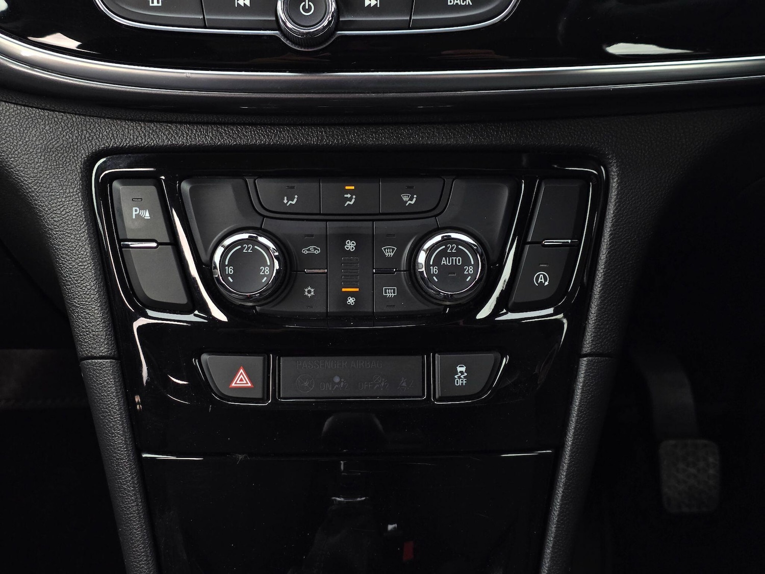 Used Vauxhall Mokka X 2017 for sale - 78062834: Photo 19