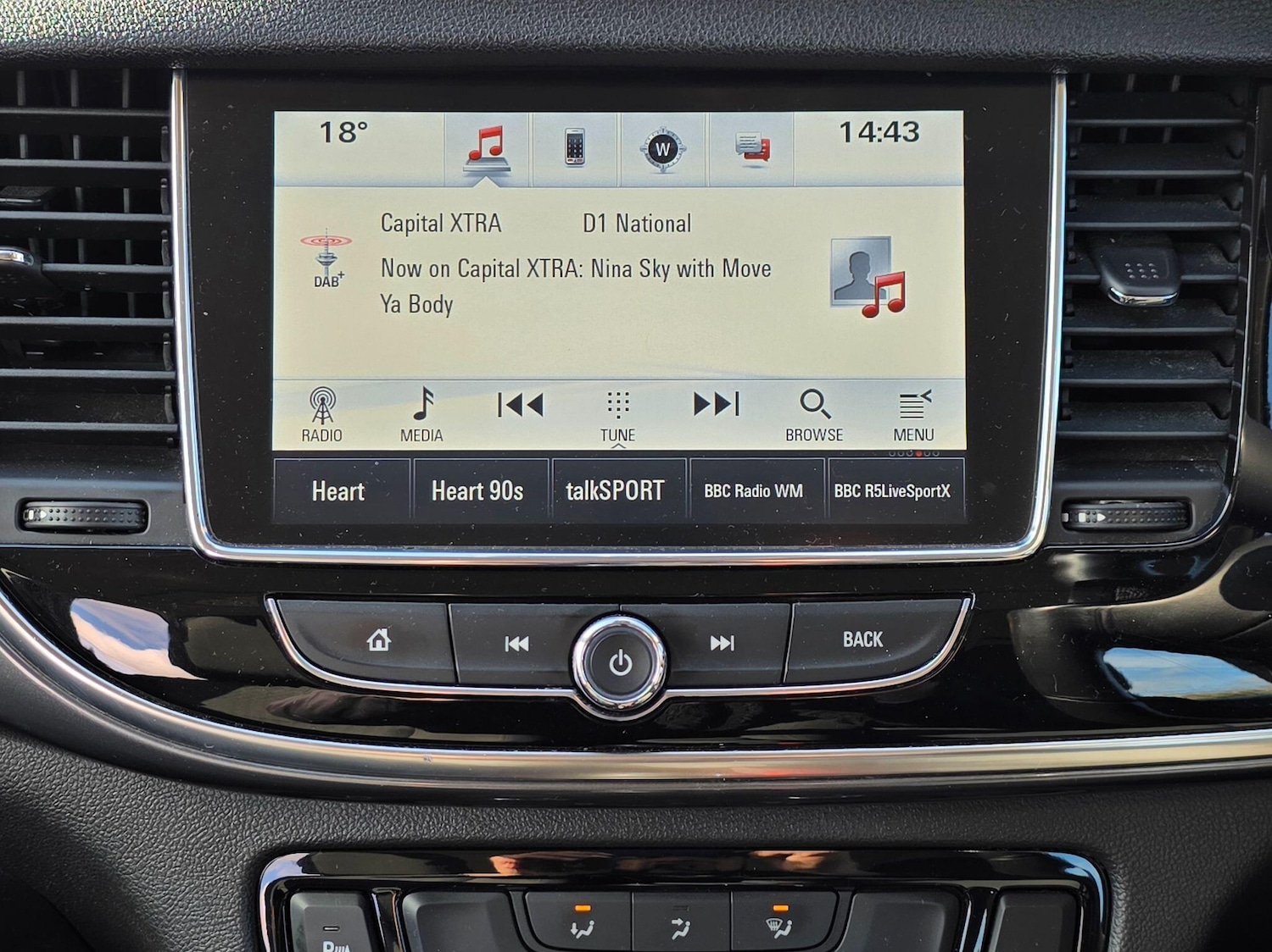 Used Vauxhall Mokka X for sale - 77824707: Photo 14