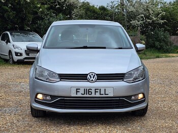 Used Volkswagen Polo 2016 for sale - 78475665: Photo
